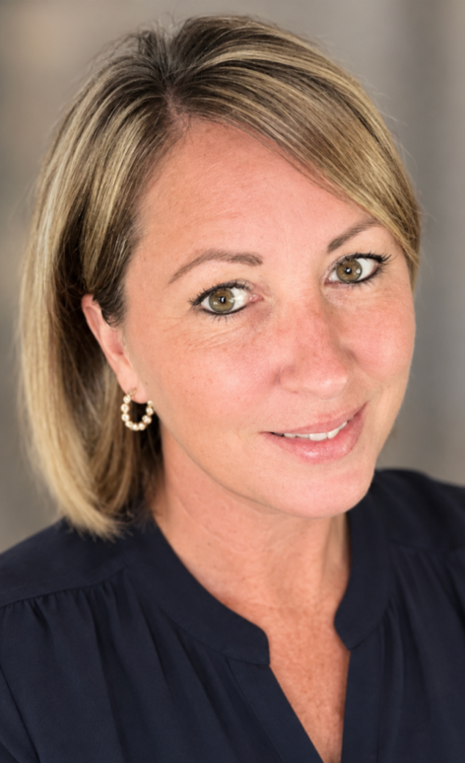 Laurie, dental assistant at David Schmidt, DDS